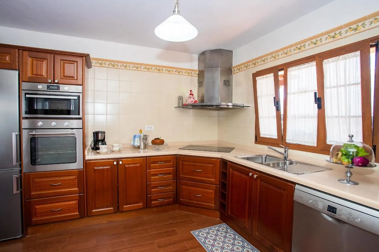 Casa Lola Lanzarote Piscina Climatizada Y Wifi Free Vila San Bartolomé 0*,  Espanha