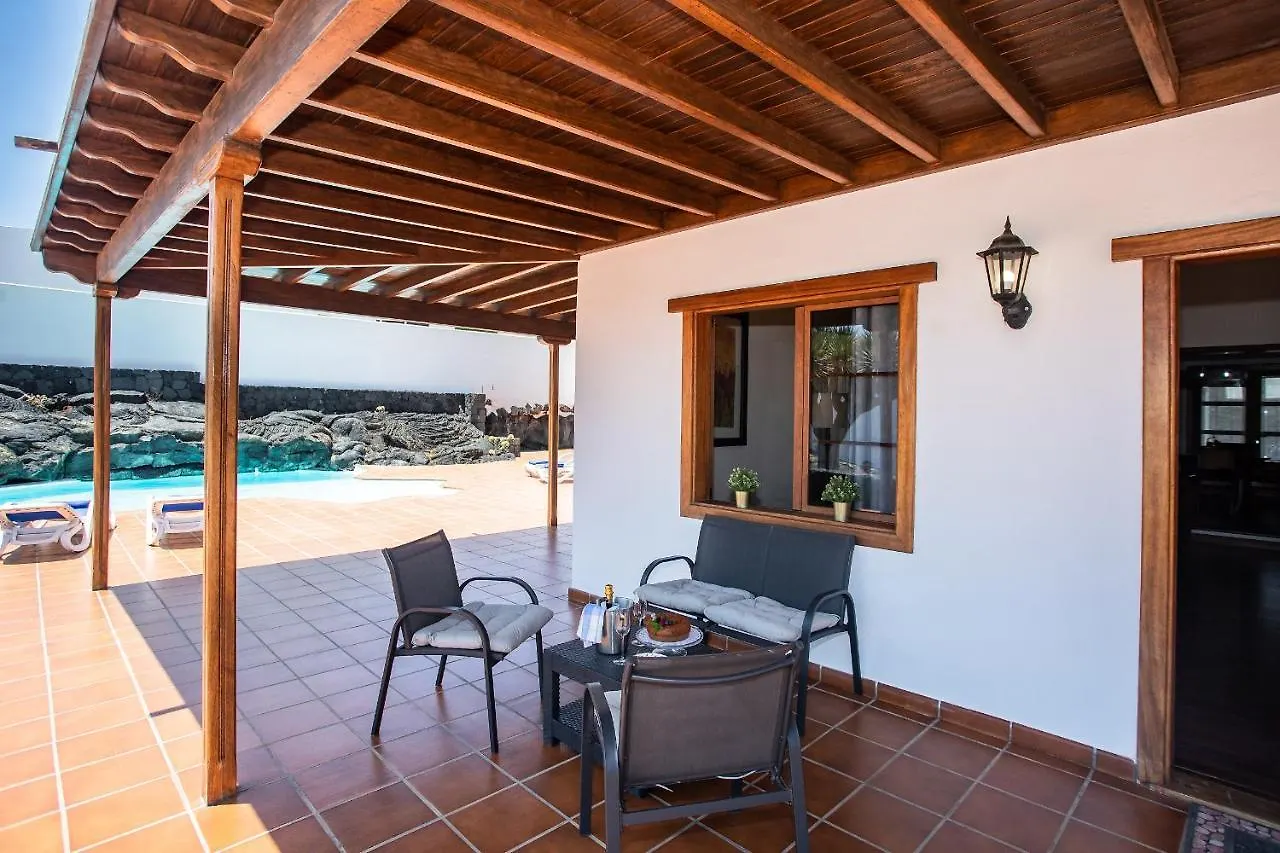 Casa Lola Lanzarote Piscina Climatizada Y Wifi Free Vila San Bartolomé 0*,